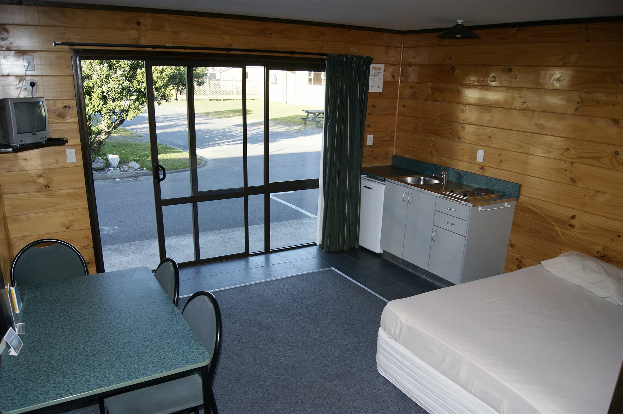 Greymouth Seaside Top 10 Holiday Park Exterior foto